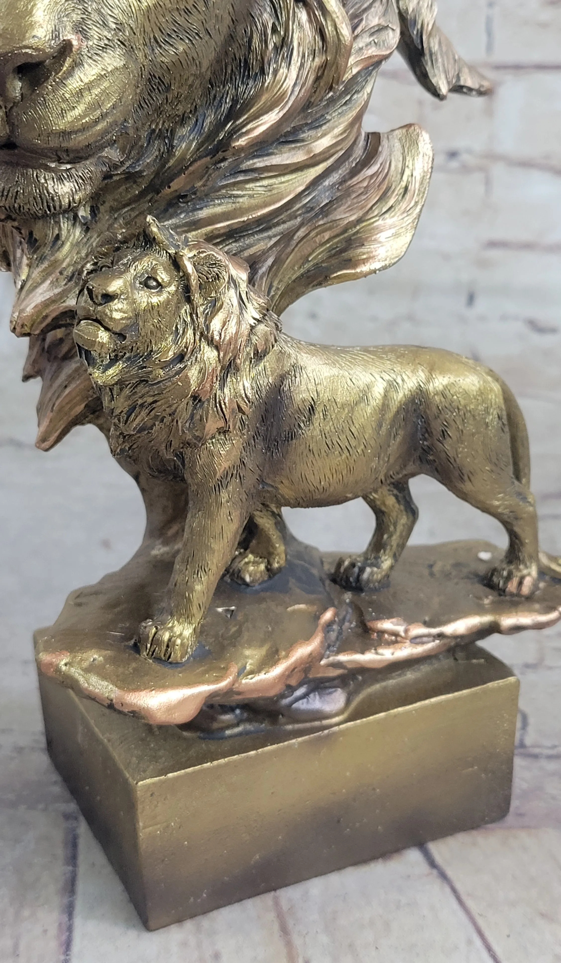 Art Deco Animal Zoo Memorabilia Lion Bust FauX Bronze Sculpture Figurine Sale