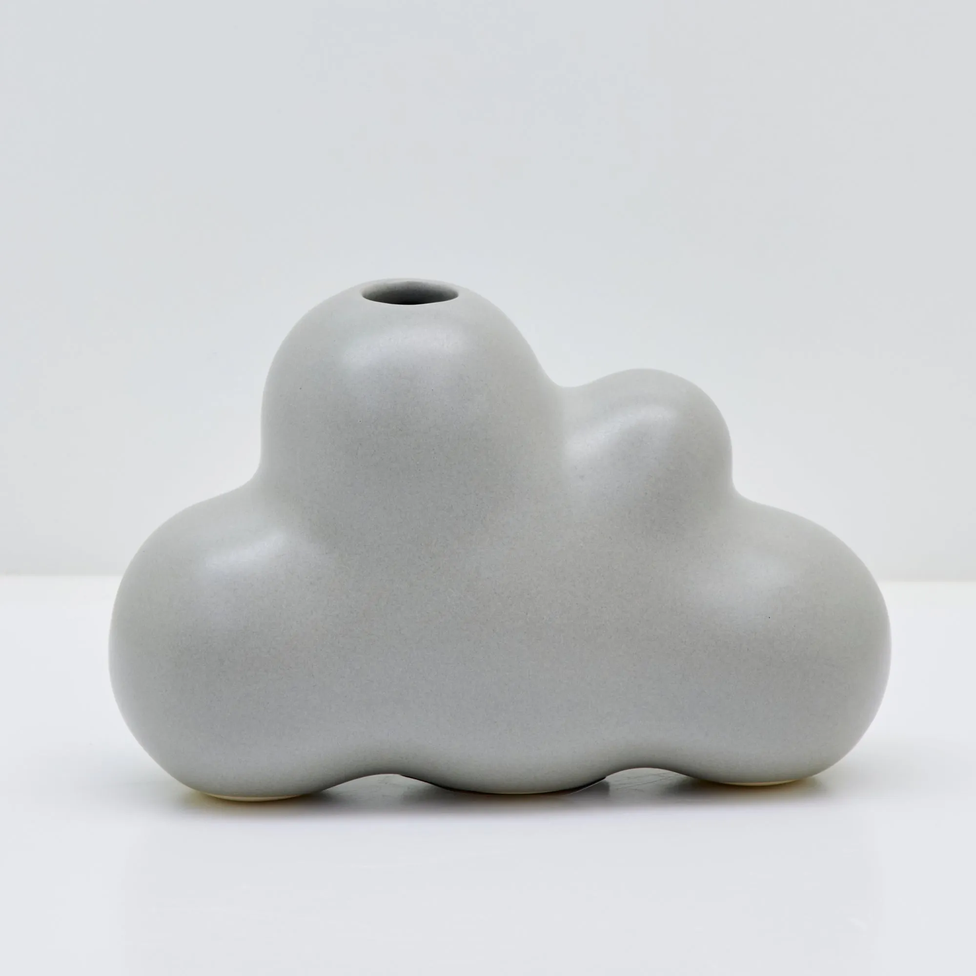 Cloud Vase - Light Grey - Medium