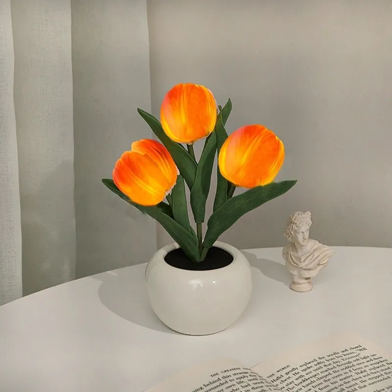 Tulip Shaped Floral Table Lamp